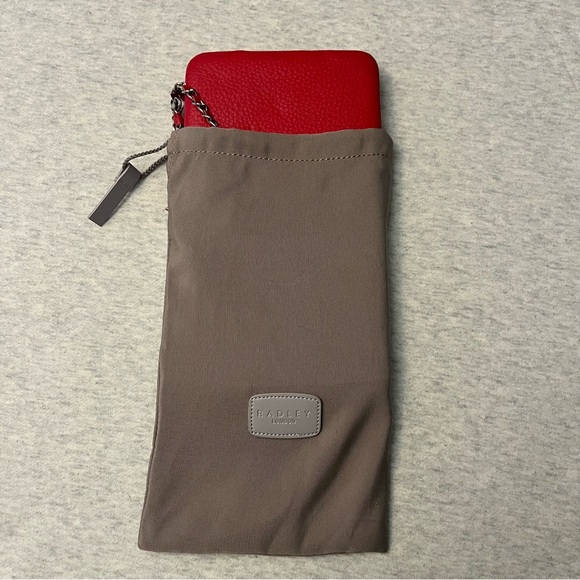 Radley London Red Leather Chain Clutch Wallet - Picture 14 of 16